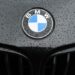 Европейский концерн BMW впервые за многие годы сумел обойти Mercedes в продажах новых автомобилей премиум-класса