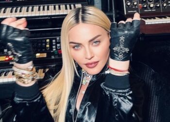 Поп дива удивила всех поклонников своим новым образом 