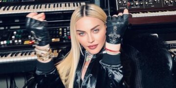 Поп дива удивила всех поклонников своим новым образом 