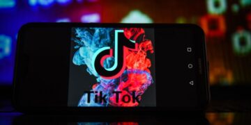 Популярное молодежное приложение объявило о тестировании функцию платных подписок