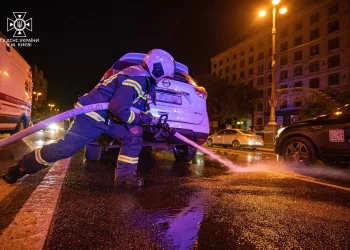 Крупное ДТП на Крещатике в Киеве: пострадавшие в аварии.