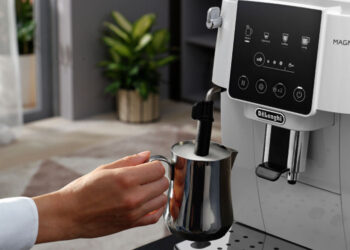 Насолоджуйтесь життям з кавомашиною DeLonghi